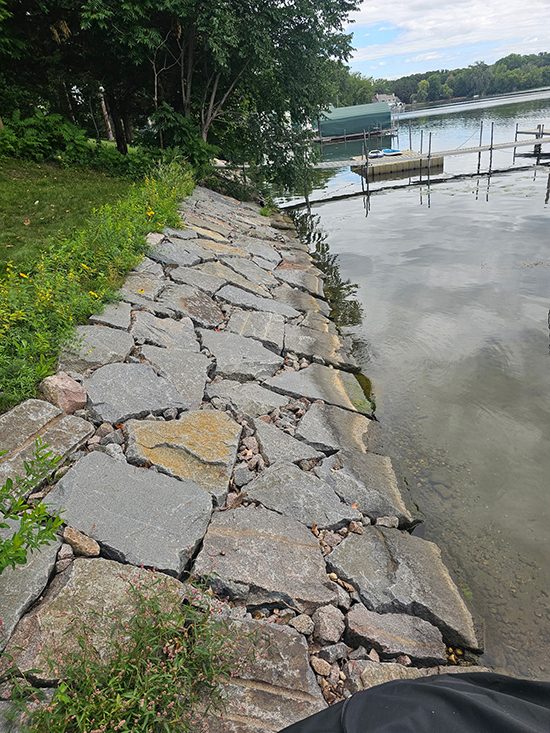 Shoreline Residential Flat Granite Shoreline Along A Lake 01 | Granite Companies MN